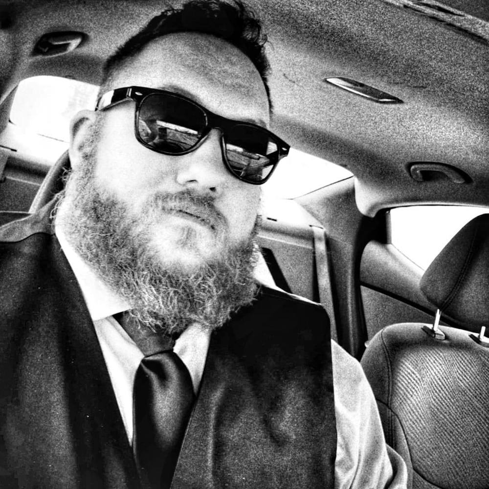 Meet your Posher, Nick